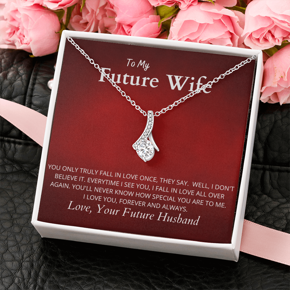 To My Future Wife R&W : Alluring Beauty Necklace