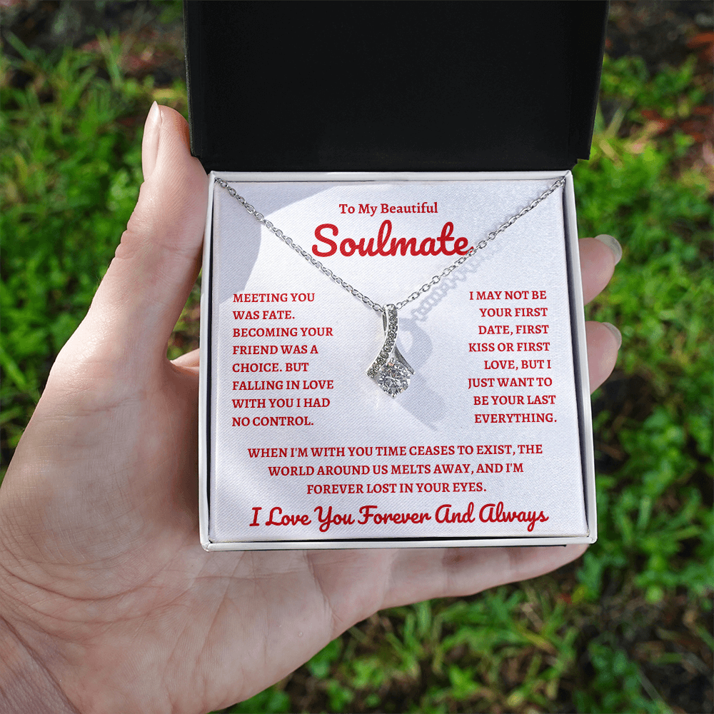 Beautiful Soulmate W&R : Alluring Beauty Necklace