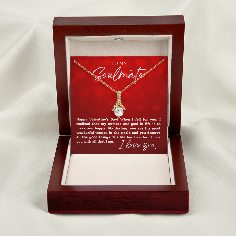 To My Soulmate With Hearts : Alluring Beauty Necklace