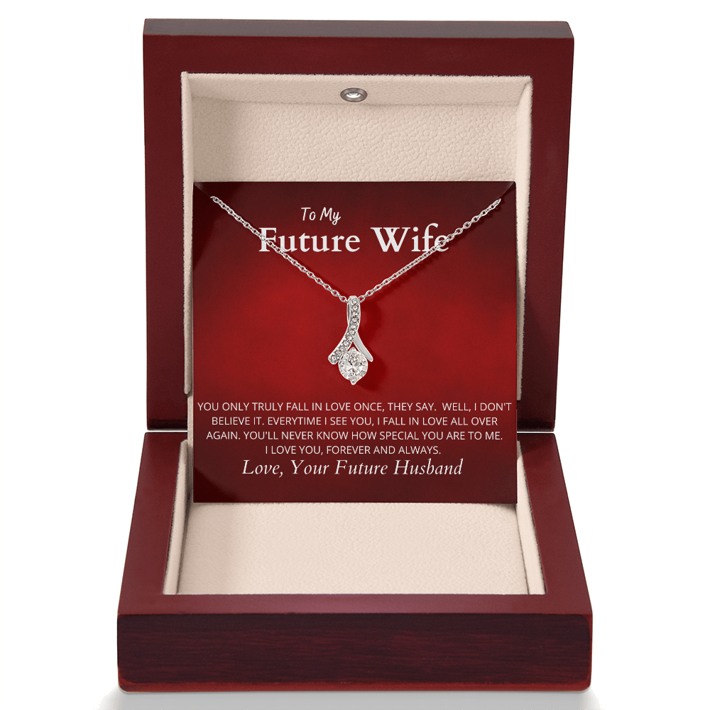 To My Future Wife R&W : Alluring Beauty Necklace